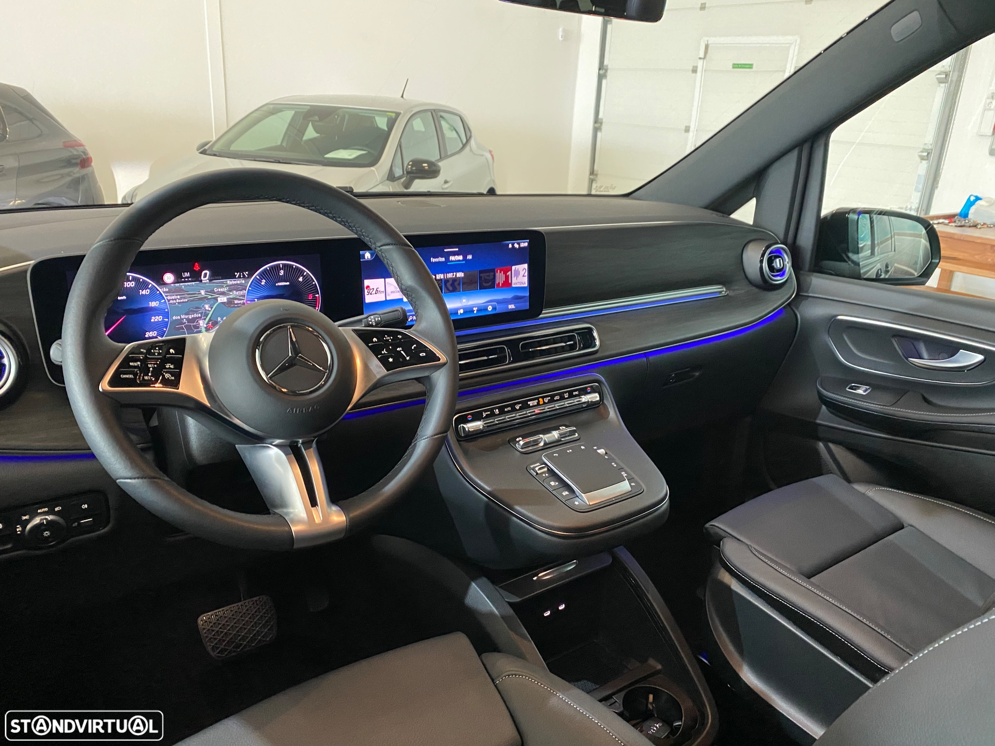 Mercedes-Benz V 220 d Exclusive - 11