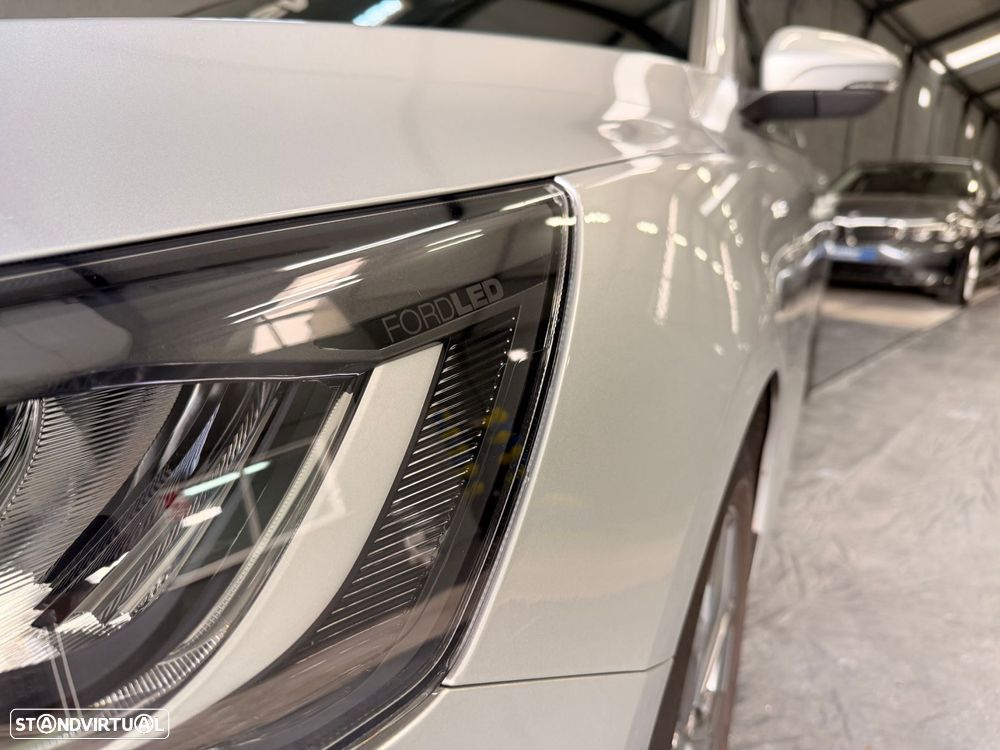 Ford Focus 1.0 EcoBoost MHEV ST-Line - 16