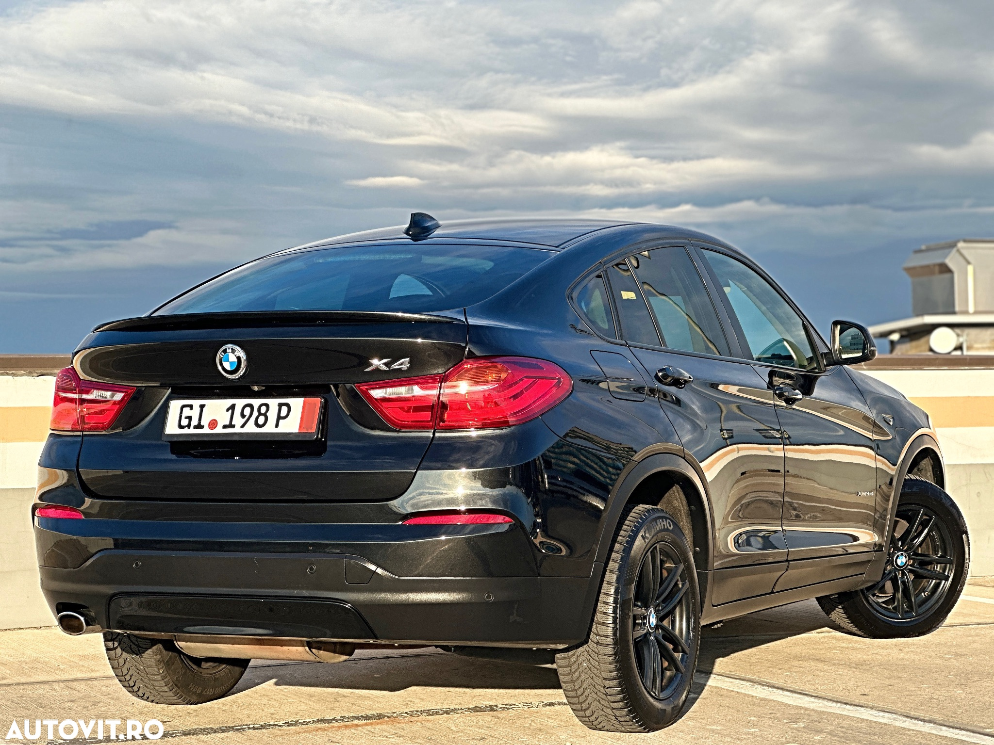 BMW X4 xDrive20d xLine - 4