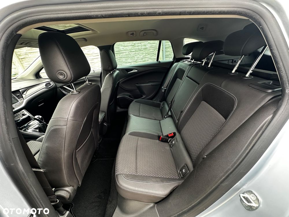 Opel Astra 1.4 Turbo Innovation - 8