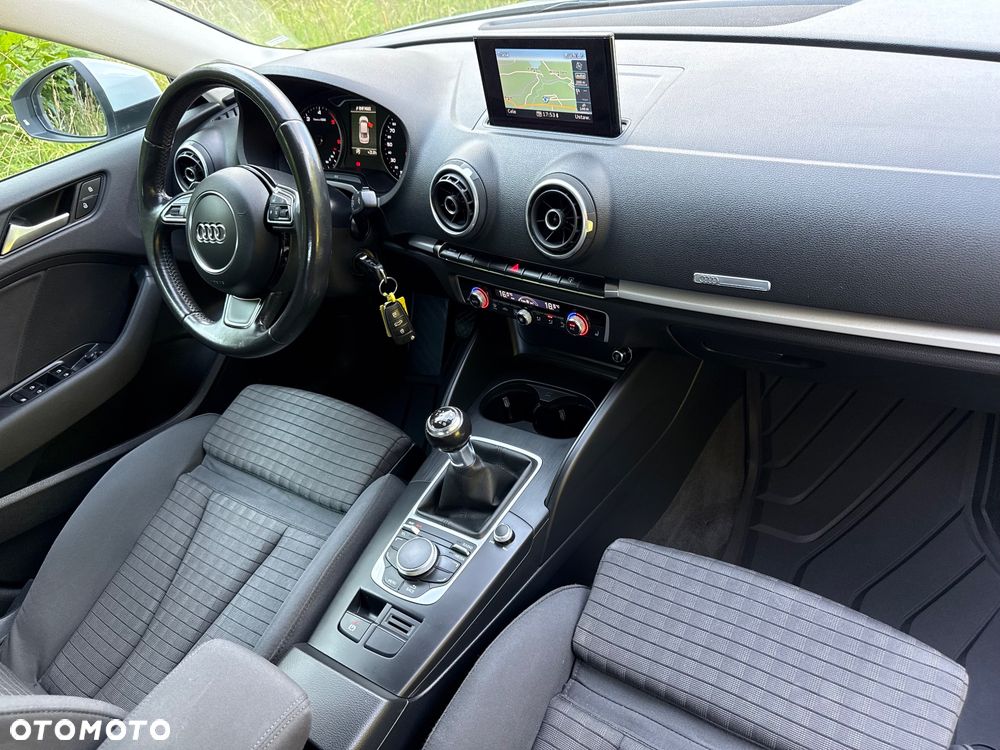 Audi A3 Limousine 2.0 TDI sport - 13