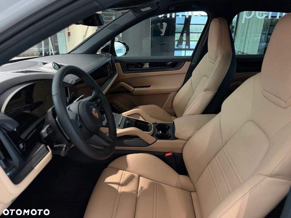Porsche Cayenne Black Edition - 21