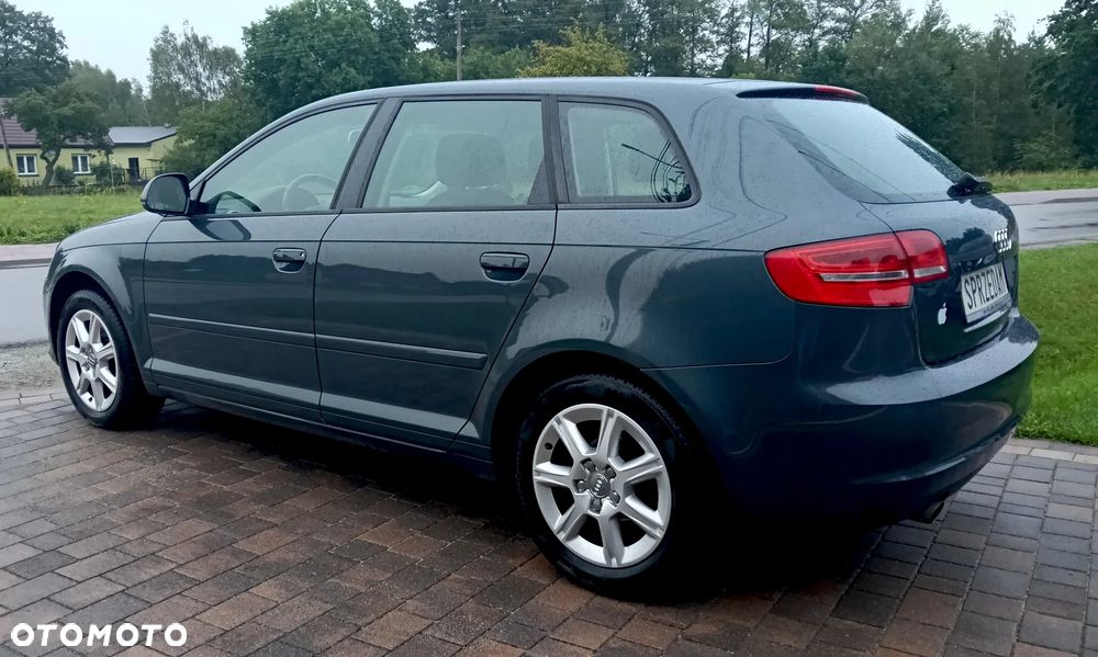 Audi A3 Sportback 1.6 Attraction - 8