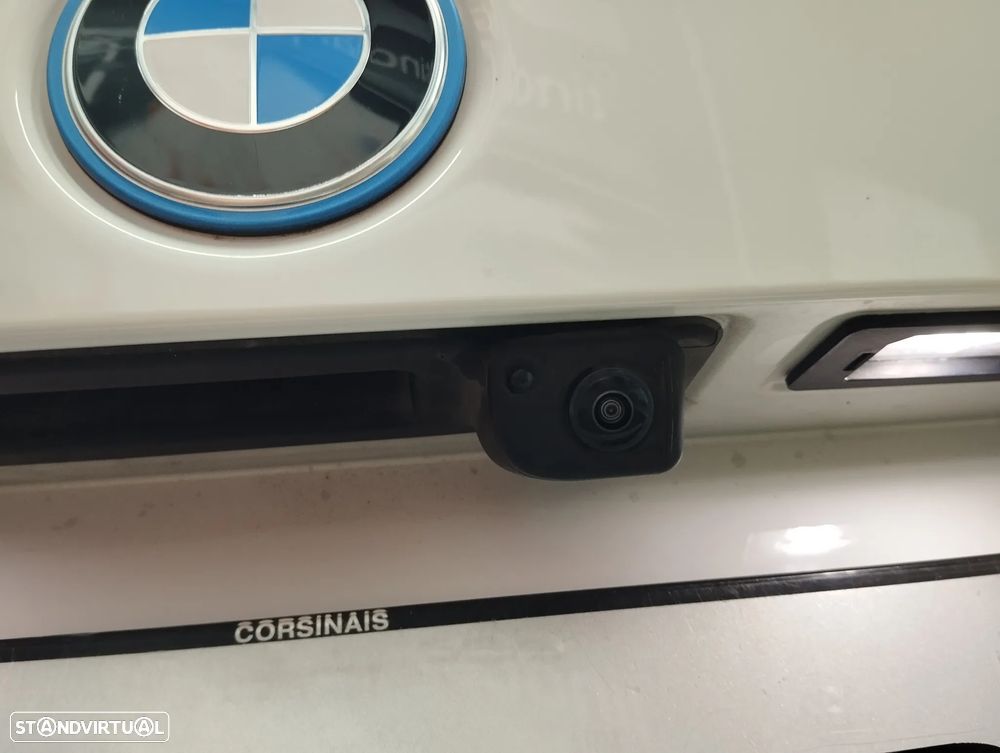 BMW iX1 eDrive20 - 14