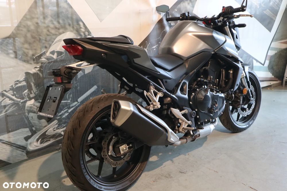 Honda Hornet - 20