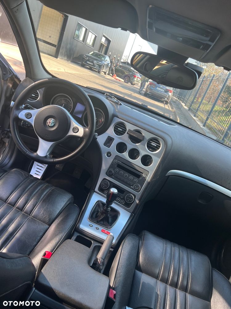 Alfa Romeo 159 1.9JTDM Distinctive - 12