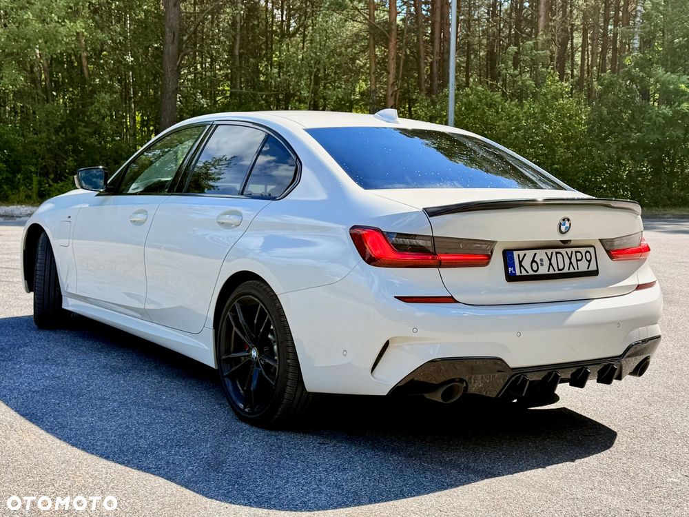 BMW Seria 3 330e xDrive M Sport sport - 4
