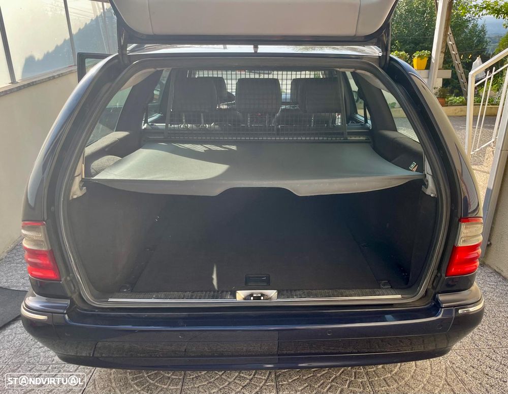 Mercedes-Benz E 220 - 5