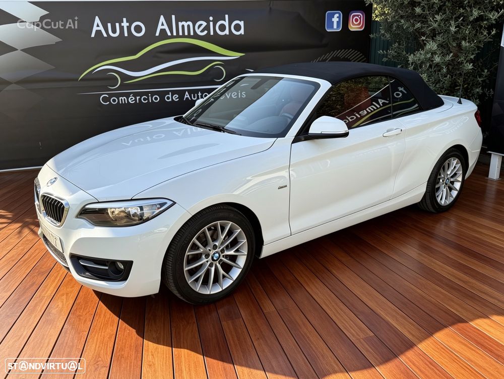 BMW 218 i Cabrio Line Sport Auto - 3