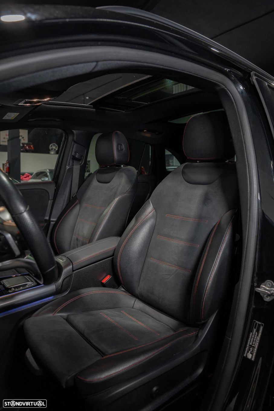 Mercedes-Benz GLA 200 d AMG Line - 18