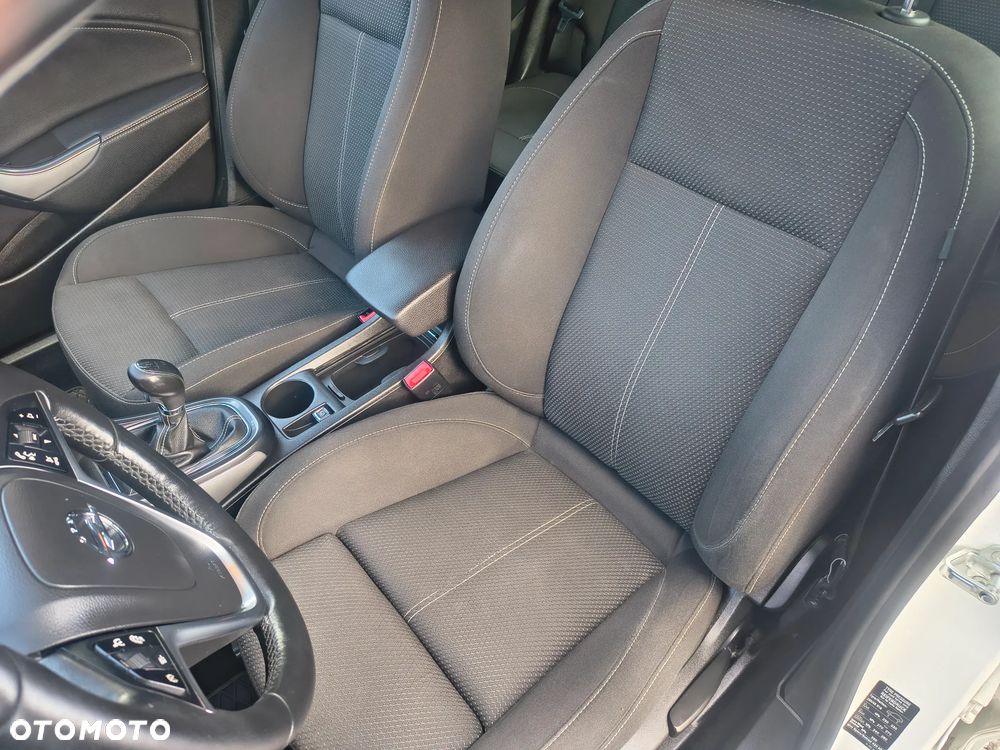 Opel Astra 2.0 CDTI DPF White Edition - 16