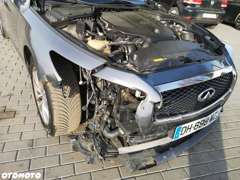 Infiniti Q50 - 15