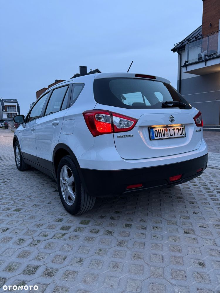 Suzuki SX4 S-Cross 1.0 T Comfort - 13