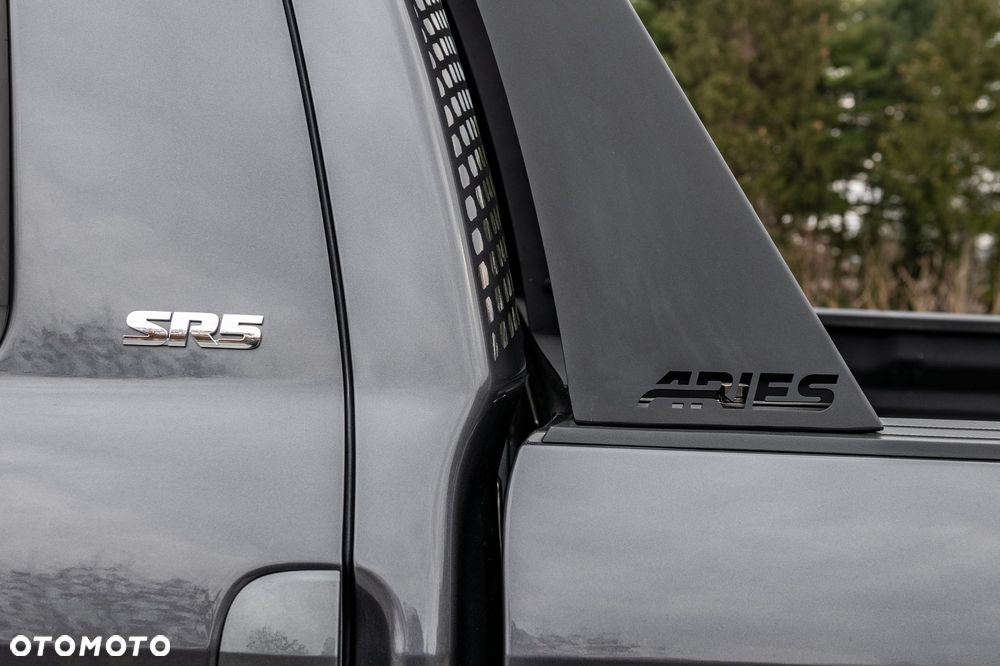 Toyota Tundra - 32