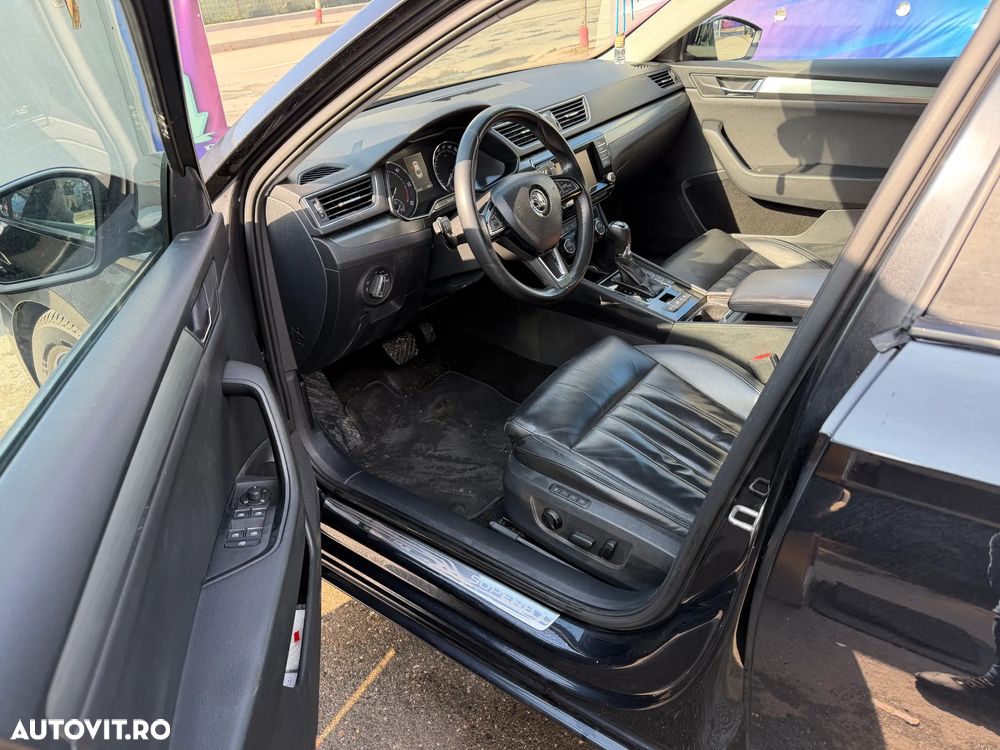 Skoda Superb 2.0 TDI DSG Ambition - 11