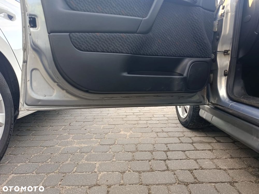 Opel Astra 1.8 Elegance - 34