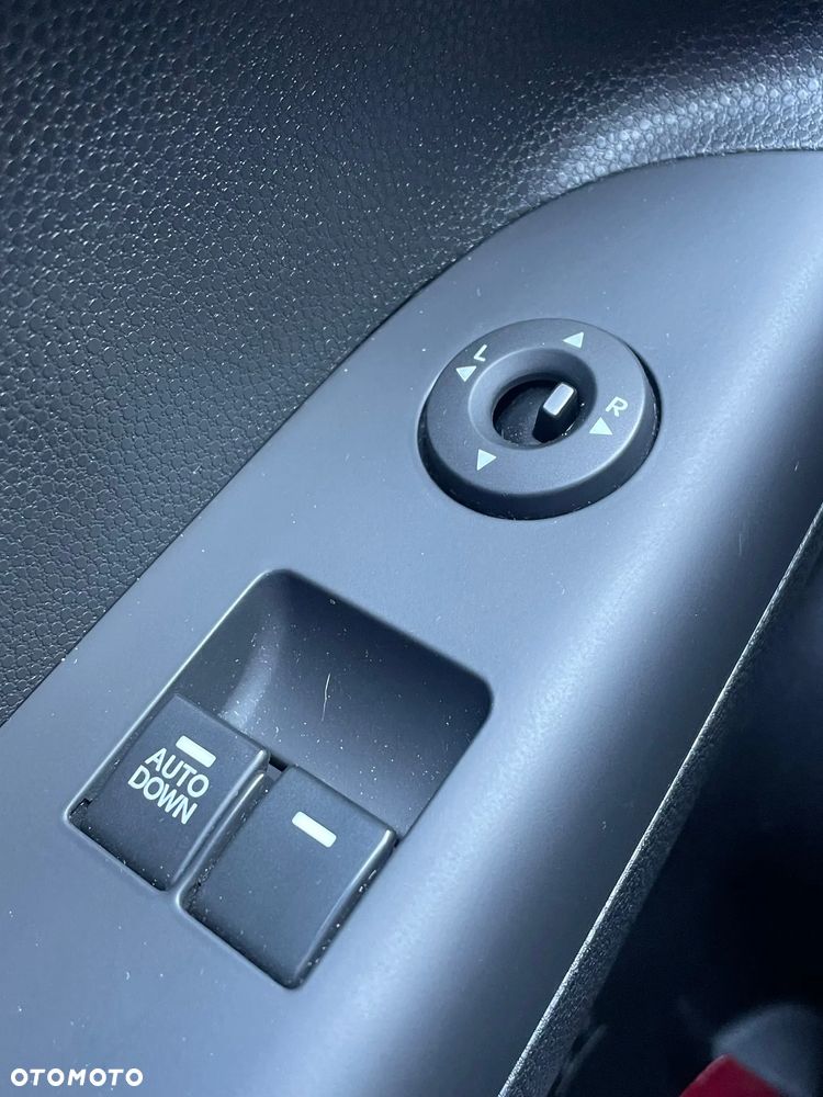 Kia Venga 1.6 CVVT Edition 7 - 16