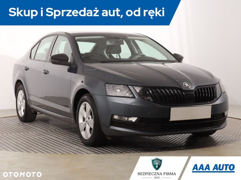Skoda Octavia - 3