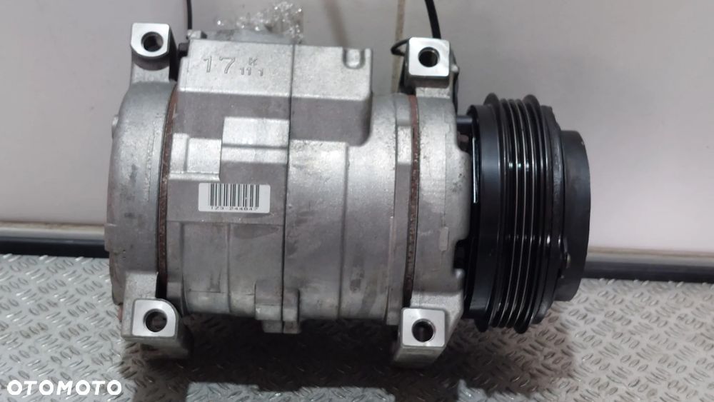 KOMPRESOR SPRĘŻARKA KLIMATYZACJI DENSO IVECO DAILY IV 4 3,0 HPI R2020 NR 10S17C - 5