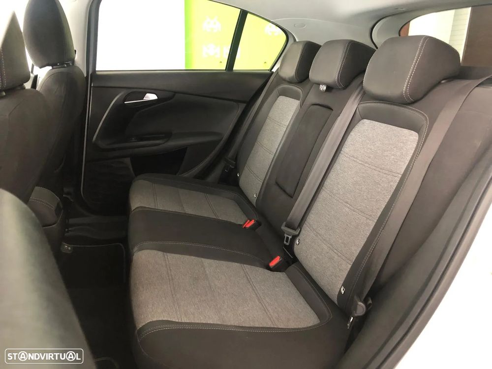 Fiat Tipo Cross 1.3 Multijet - 20