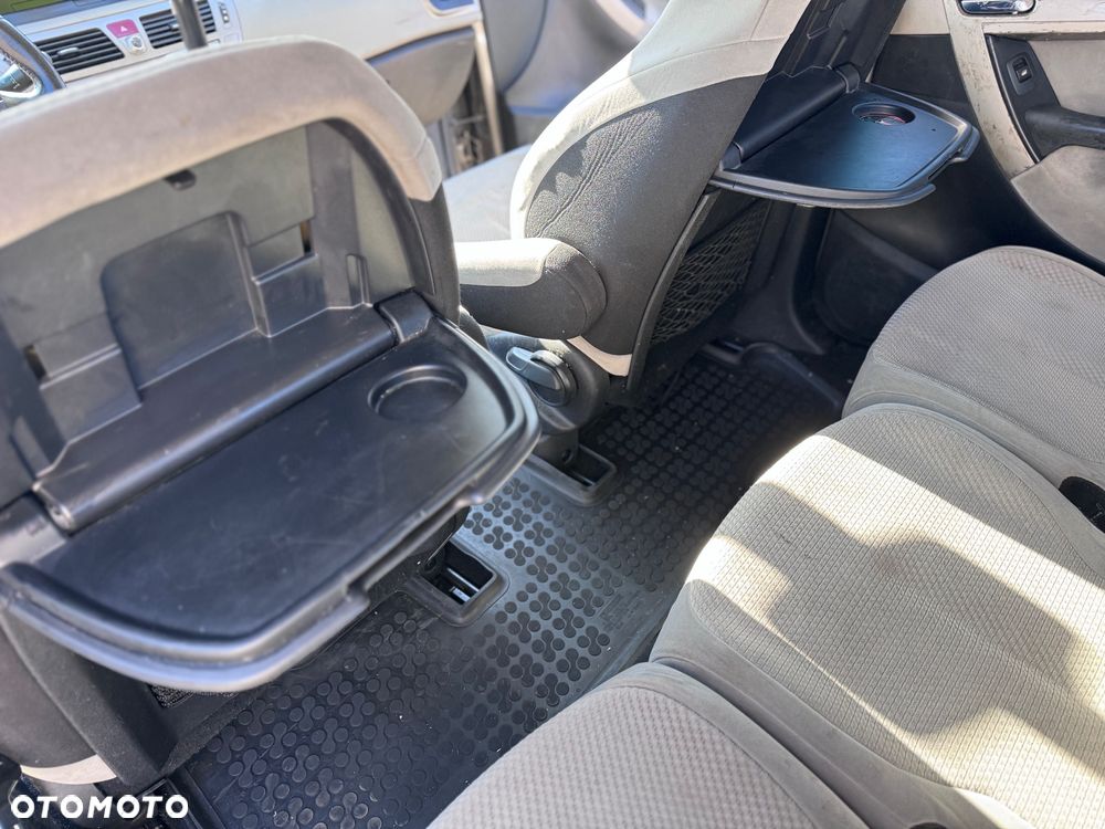 Citroën C4 Grand Picasso 1.6 HDi Impress Pack - 17