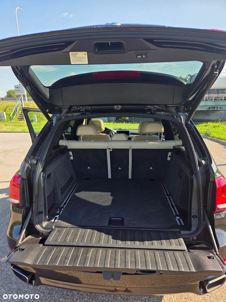 BMW X5 3.5i xDrive - 13