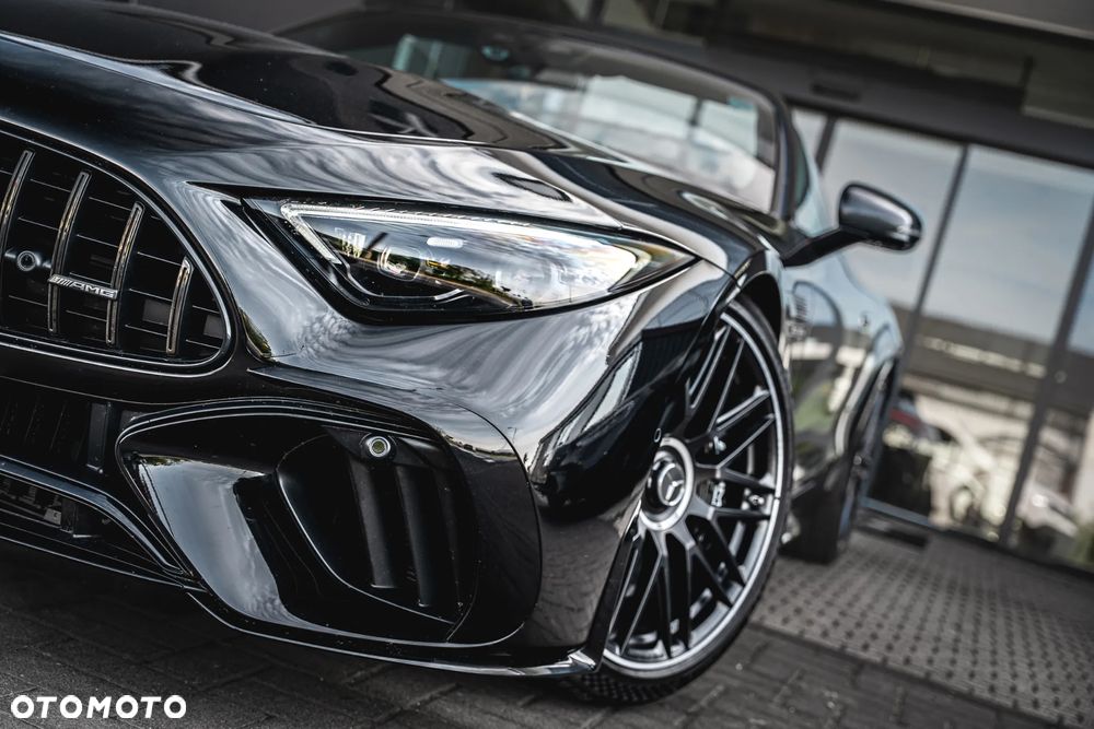 Mercedes-Benz SL AMG 63 4-Matic+ - 3