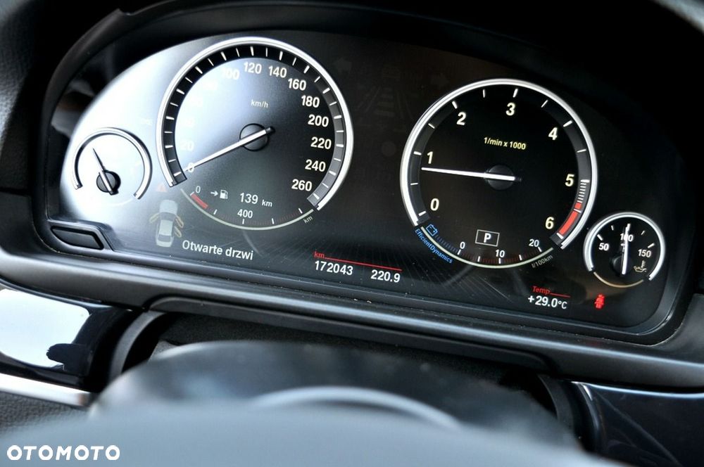 BMW Seria 5 - 21