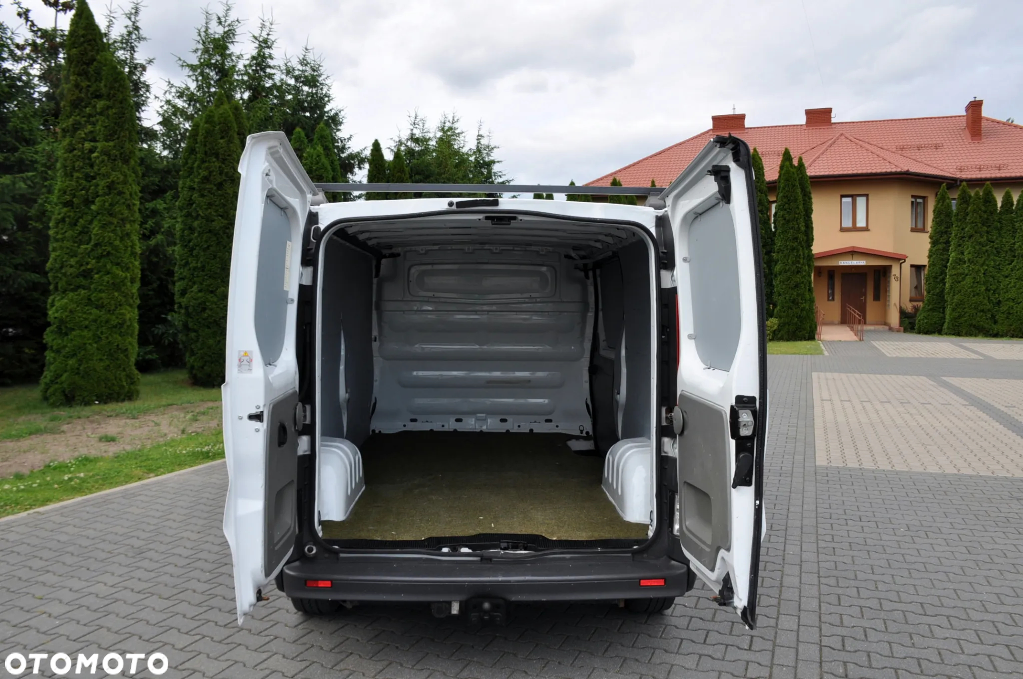 Opel VIVARO - 28