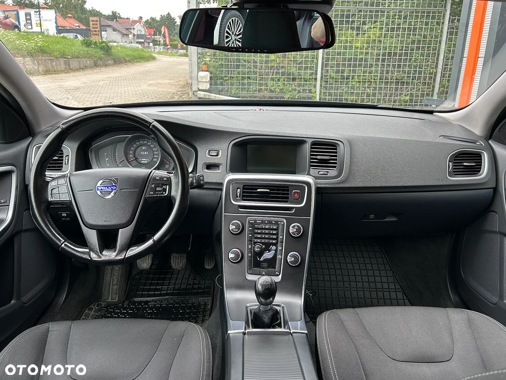 Volvo V60 D2 Kinetic - 10
