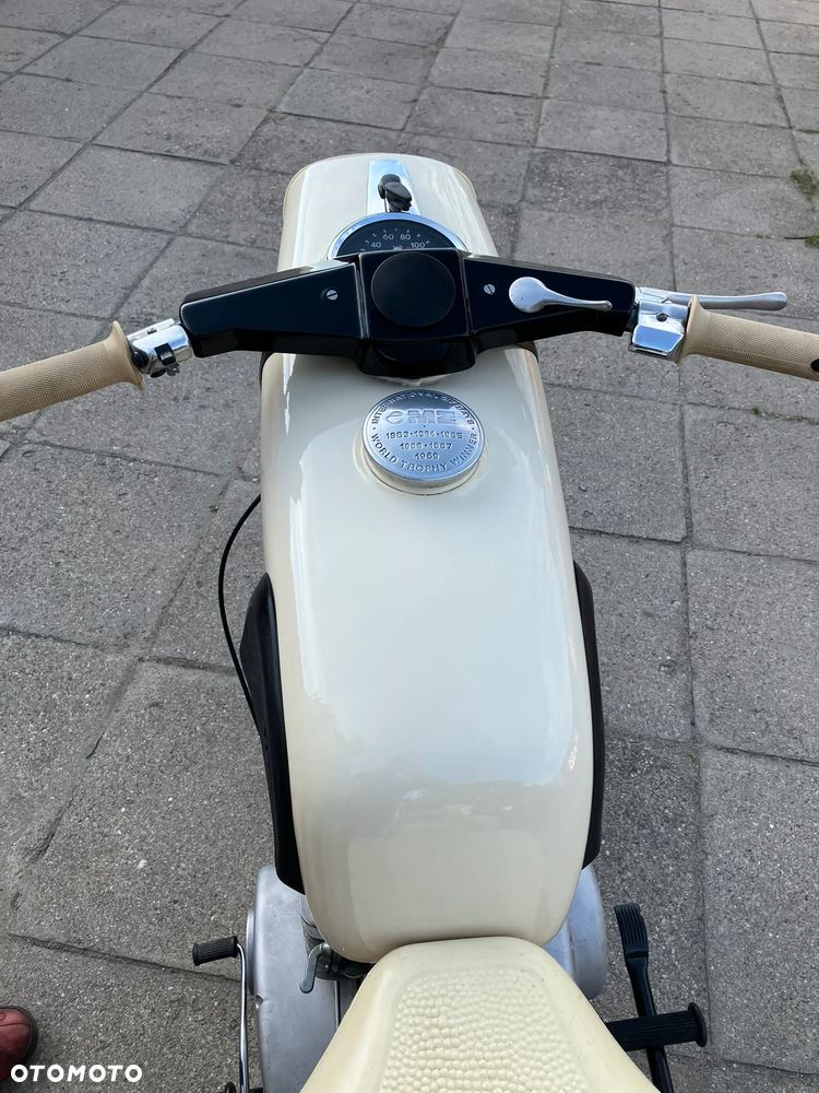 MZ ES - 17
