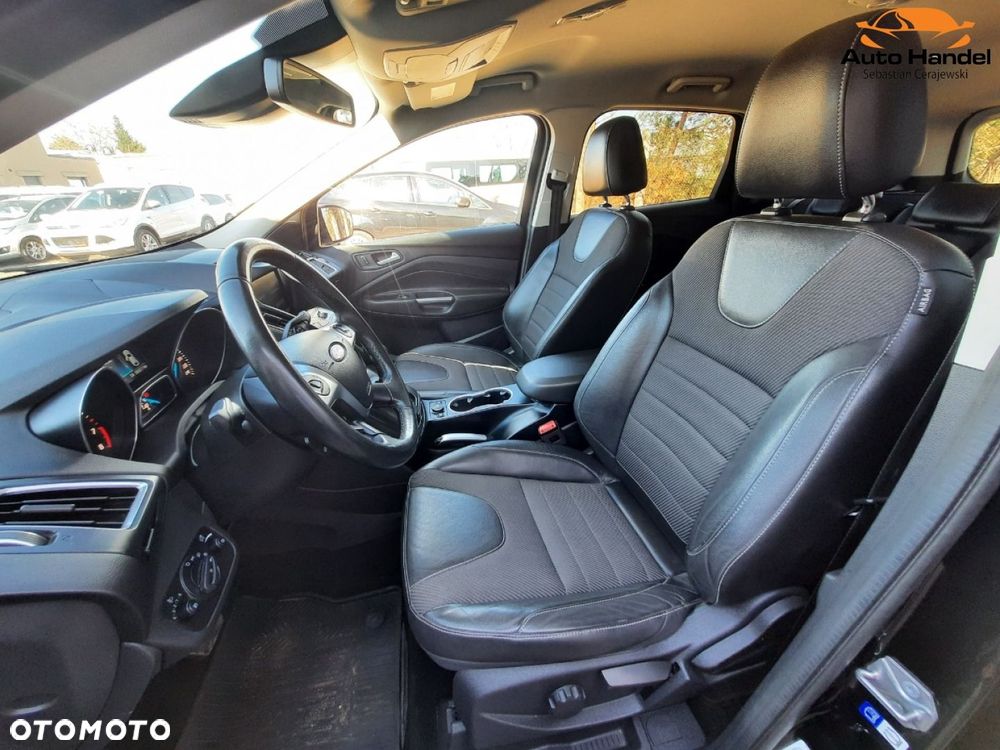 Ford Kuga 1.5 EcoBoost 4x4 Titanium - 33