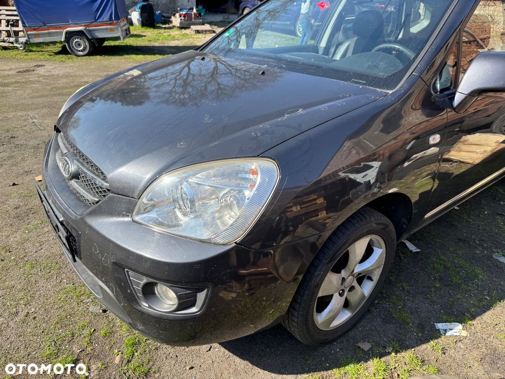KIA CARENS III 06-12 MASKA ZDERZAK BŁOTNIKI LAMPA PRZEDNI PAS BELKA CHŁODNICA KOLOR 1U - 2