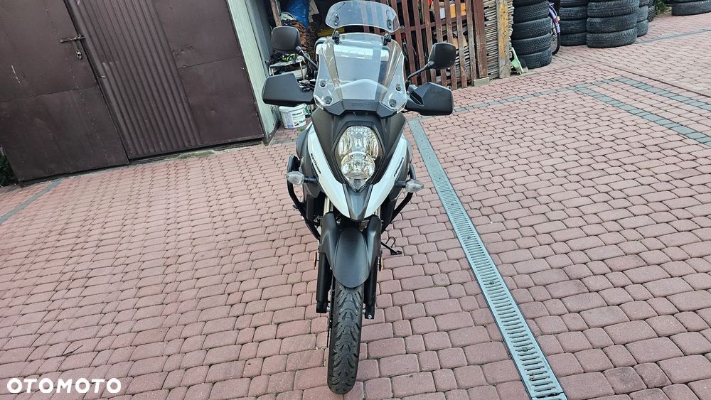 Suzuki V-STROM - 23