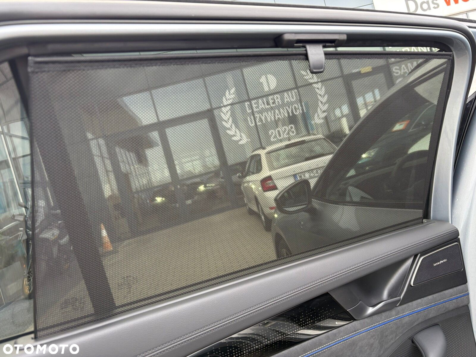 Volkswagen Passat - 14