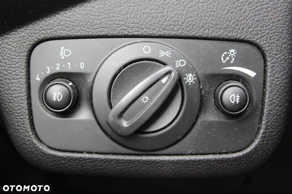 Ford Kuga 2.0 TDCi 4x4 Titanium - 21
