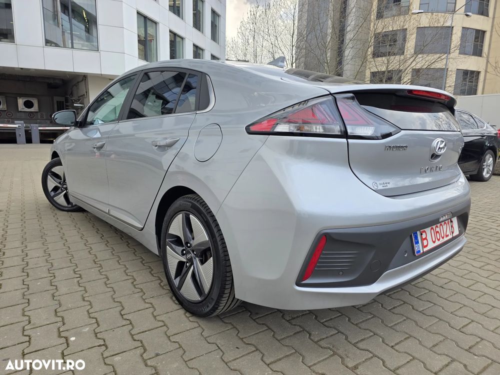 Hyundai IONIQ - 5