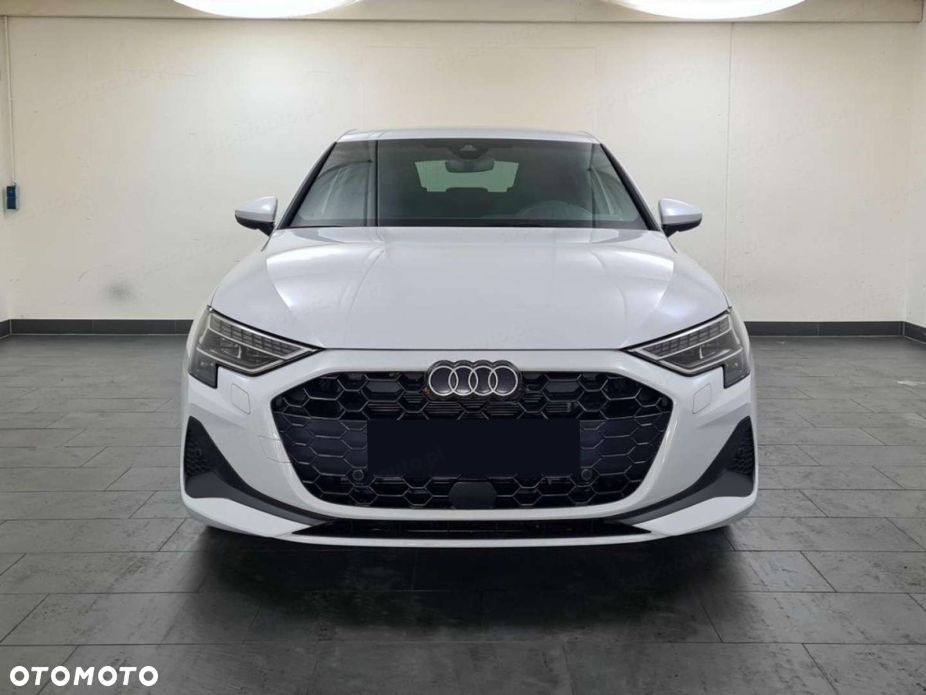 Audi A3 Sportback - 5