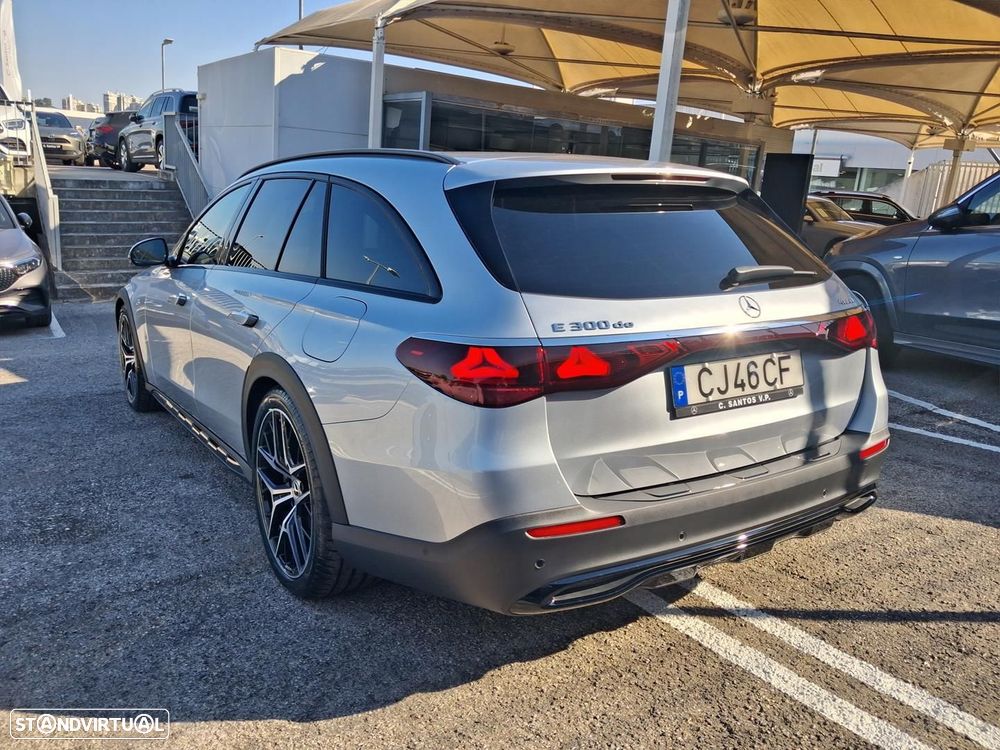 Mercedes-Benz E 300 de 4Matic All-Terrain - 8