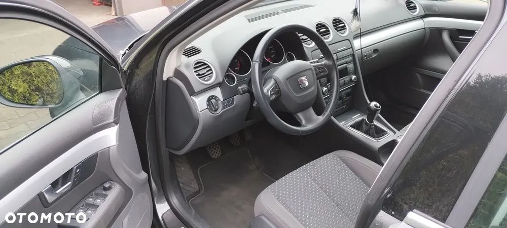 Seat Exeo 2.0 TDI DPF Style - 13