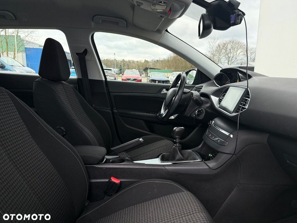 Peugeot 308 1.2 PureTech Active S&S - 25
