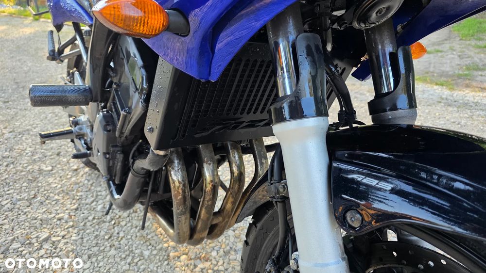 Yamaha FZ6 - 10