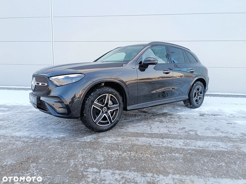 Mercedes-Benz GLC - 2