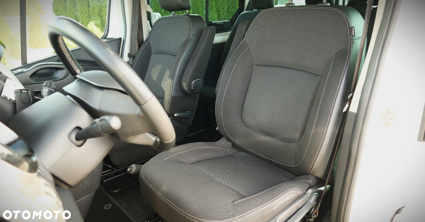 Nissan NV300 - 16