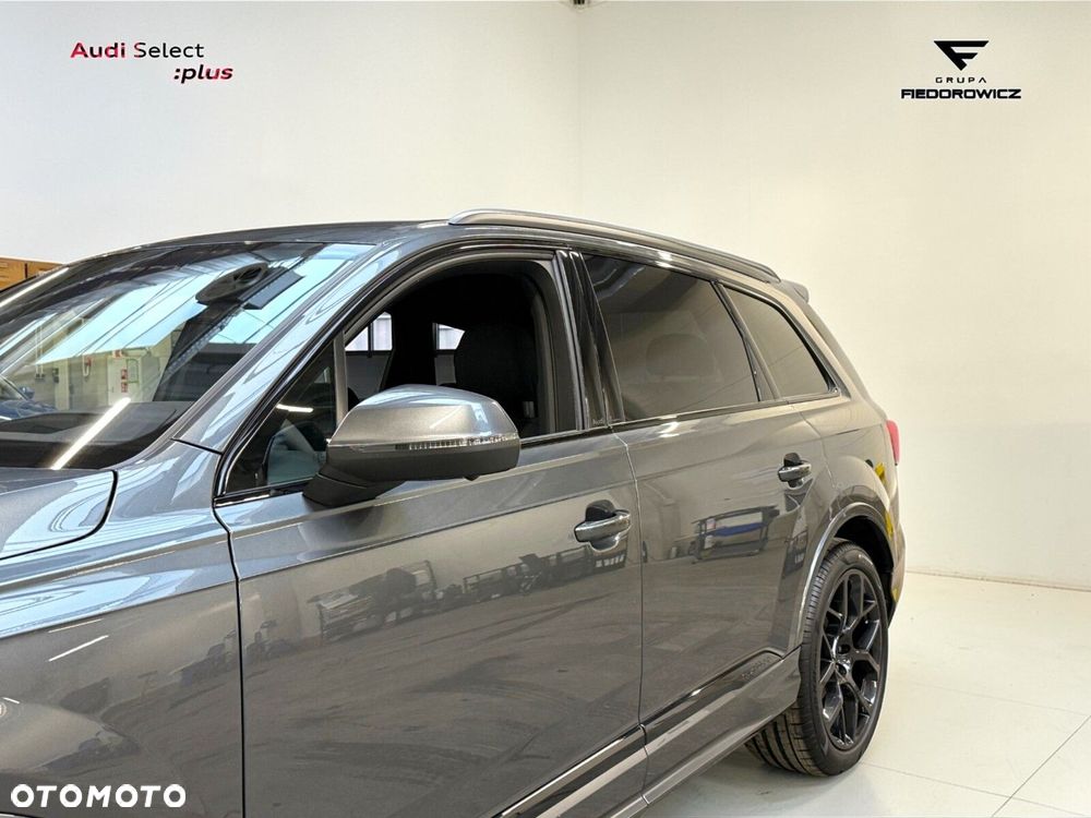 Audi Q7 - 11