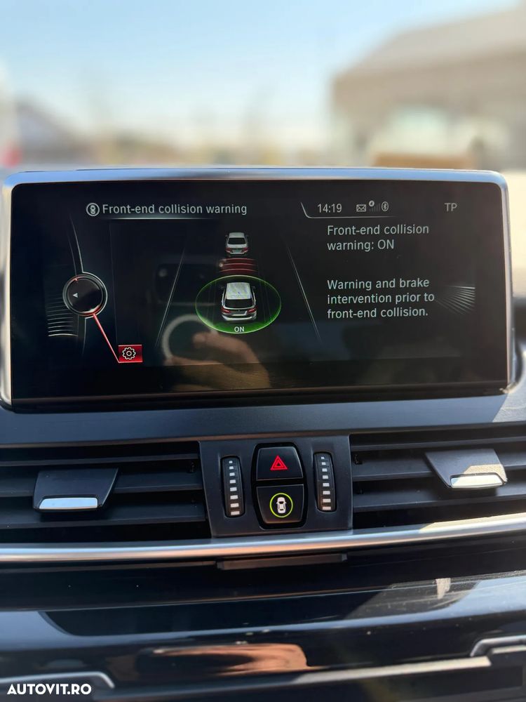 BMW Seria 2 220d Aut. Sport Line - 24