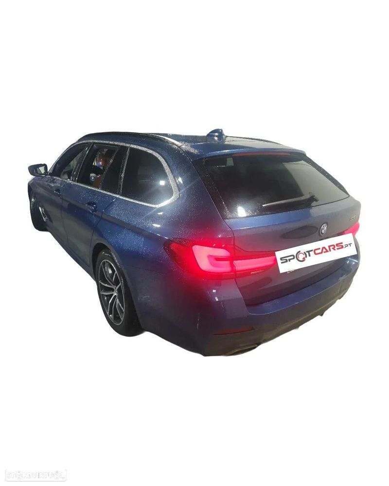 BMW 530 e Pack Desportivo M - 2