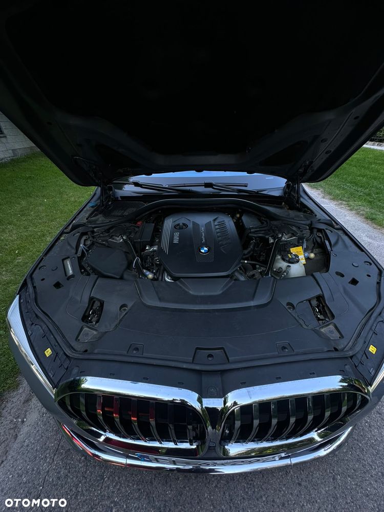 BMW Seria 7 740d xDrive - 12