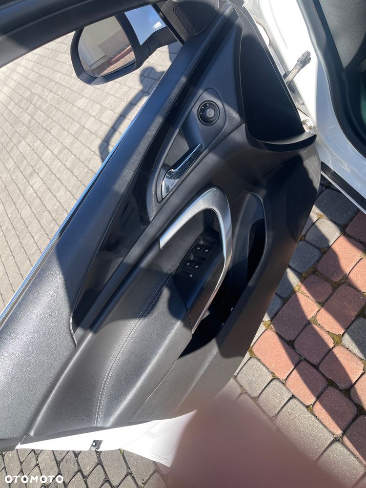 Opel Insignia 2.0 CDTI ecoFLEX Business Sport - 28