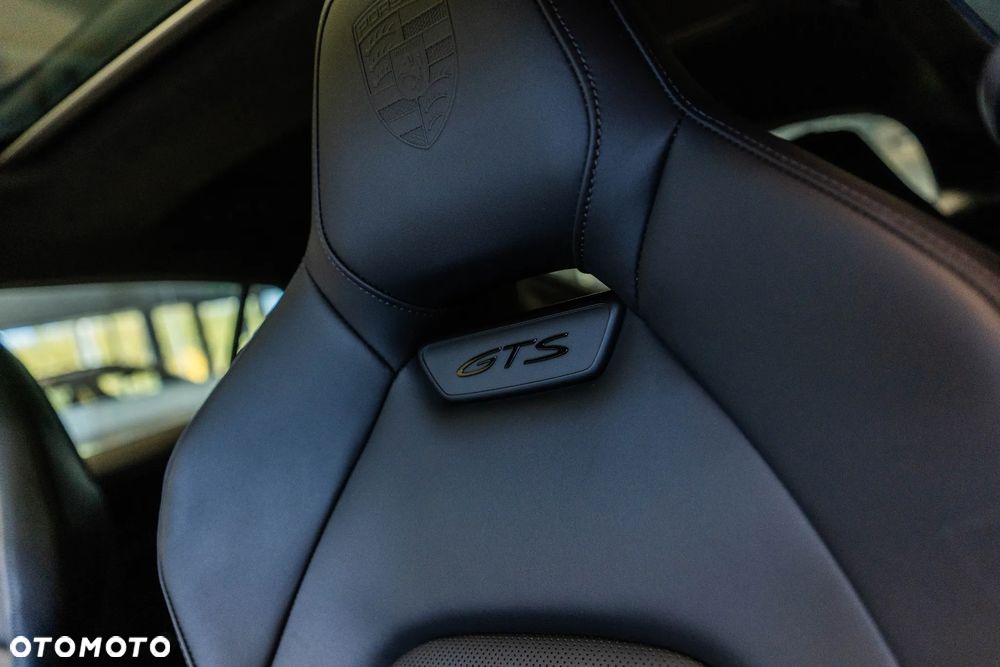 Porsche Panamera GTS - 29